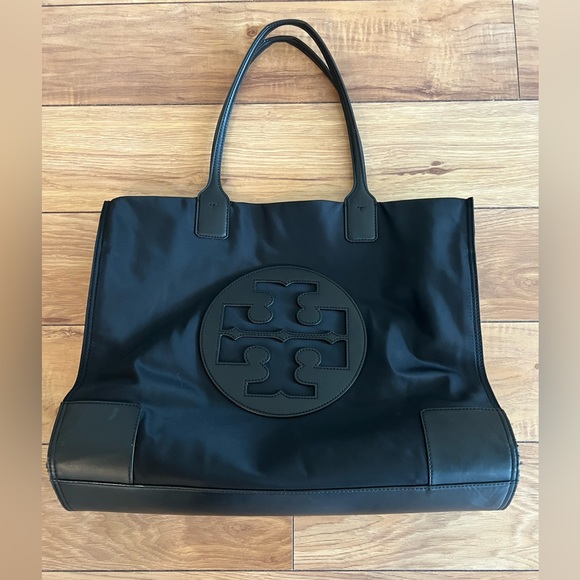 Tory Burch Handbags - Black Tory Burch Ella tote